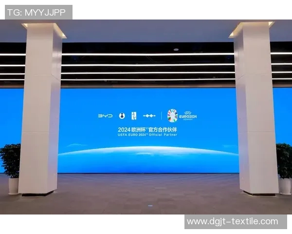 与足球明星实时互动的创新社交软件上线了