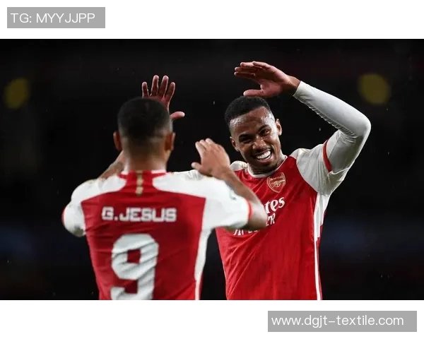 热苏斯的崛起与挑战：从天赋少年到足球巨星的成长之路