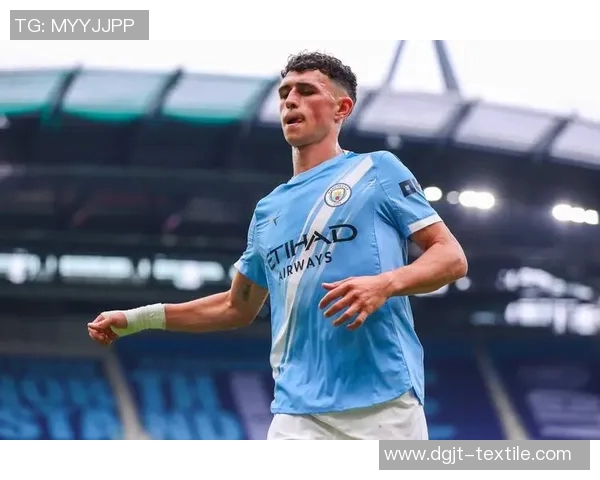 福登崛起之路：从青训新星到英超赛场的璀璨之光